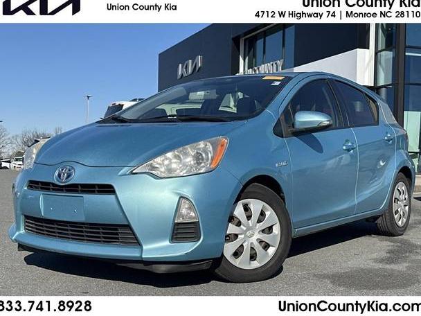 TOYOTA PRIUS C 2013 JTDKDTB38D1058265 image